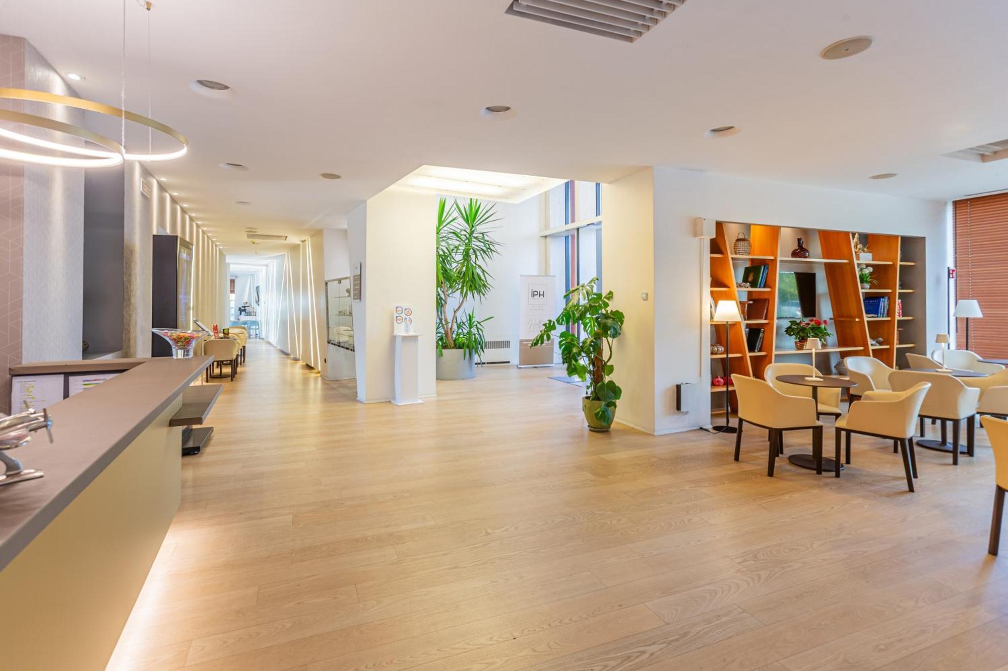 New Ipoint Hotel San Giovanni in Persiceto Bagian luar foto