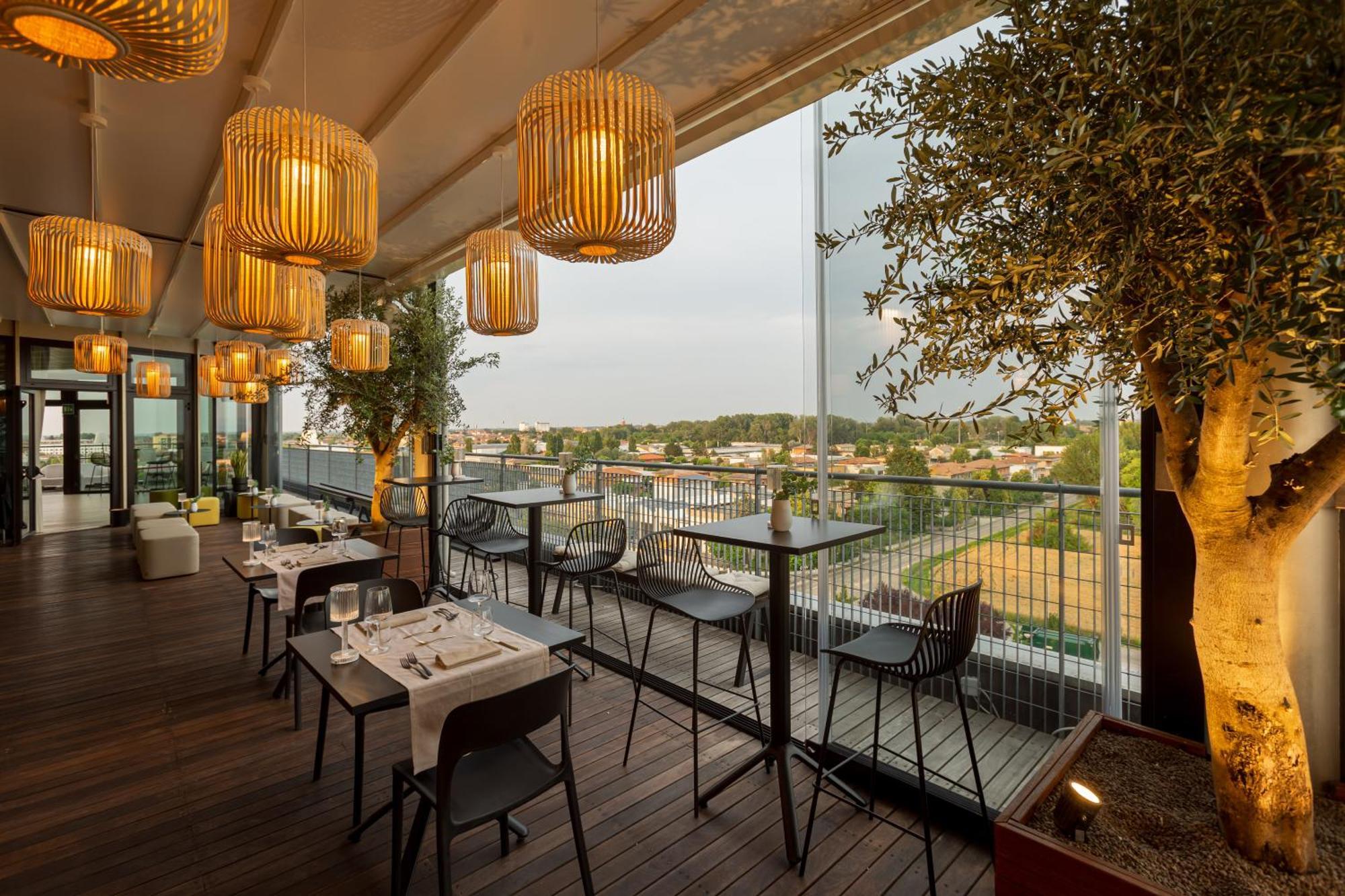 New Ipoint Hotel San Giovanni in Persiceto Bagian luar foto